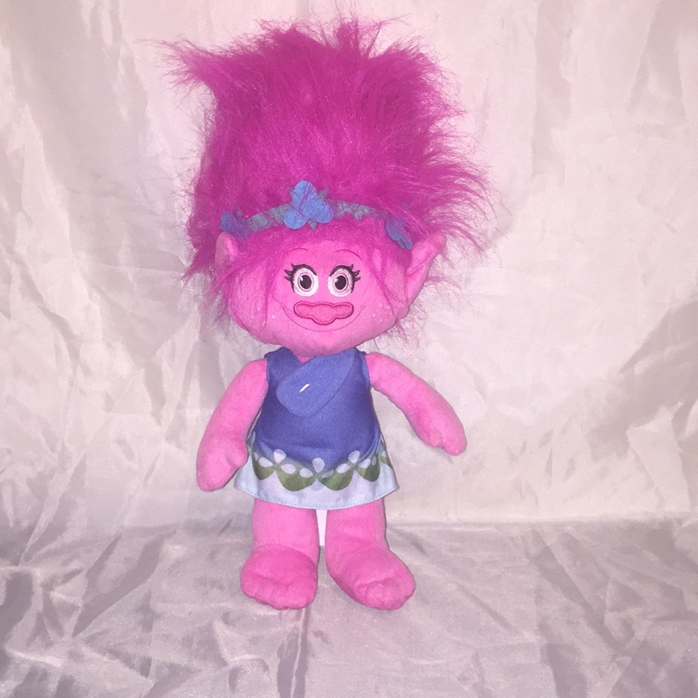 DreamWorks 💕 Trolls CUTE Poppy stuffed animal 💙